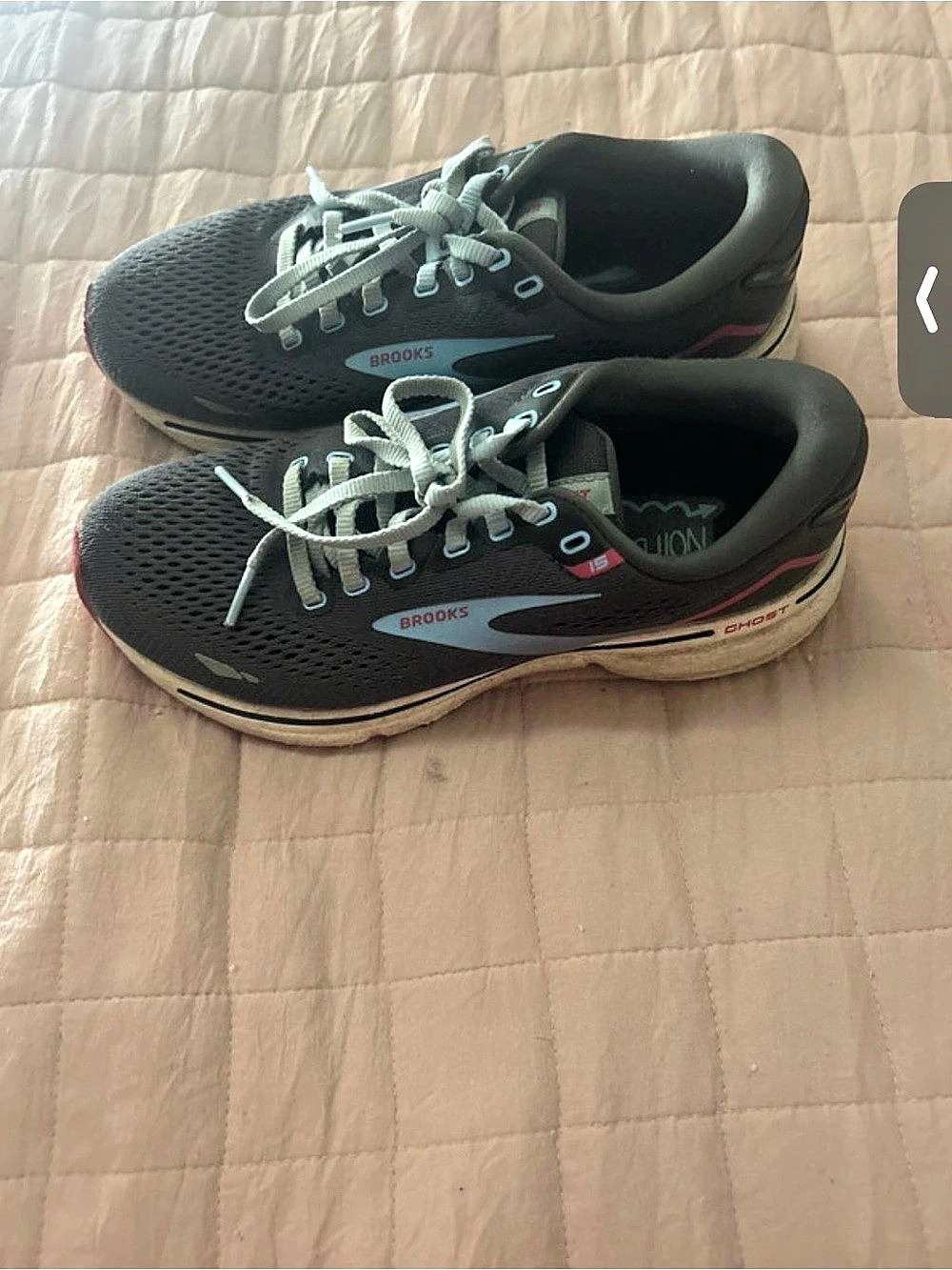 Brooks Ghost 12 Women's Athletic Shoes in Black & Blue